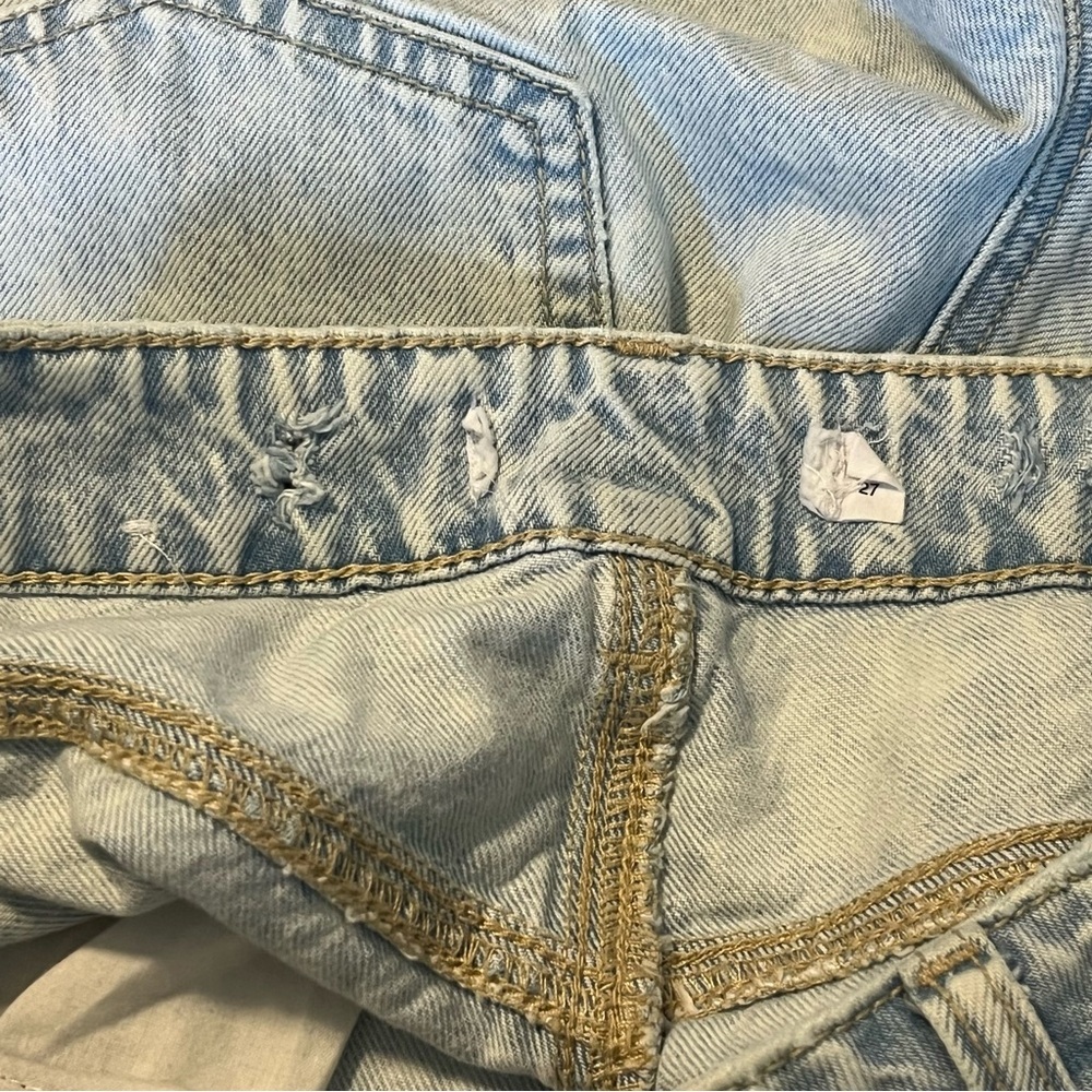 Garage Denim Cutoff Shorts Size 5 Light Wash High Rise Raw Hem 100% Cotton - Picture 4 of 7